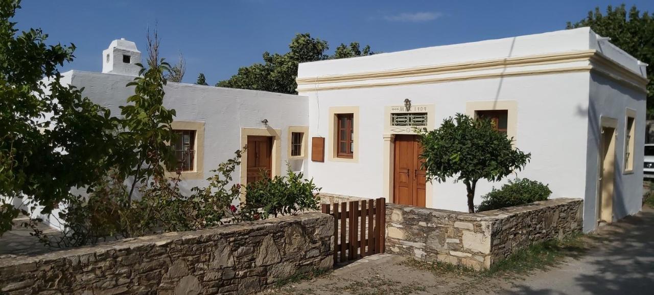 Small Traditional House In Asfendiou Kos Agios Dimitrios  エクステリア 写真