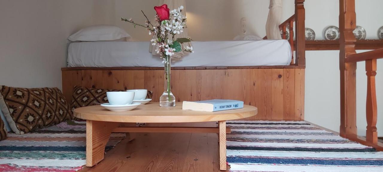 Small Traditional House In Asfendiou Kos Agios Dimitrios  エクステリア 写真